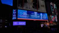 O firmă din Iași a cumpărat spaţiu publicitar în Times Square pentru a le ura „La mulţi ani” românilor din întreaga lume