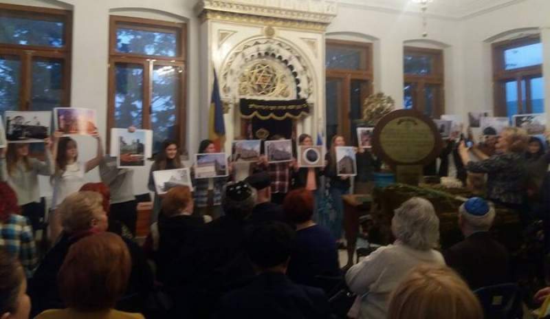 Activități ale elevilor ieșeni dedicate Comemorării Holocaustului în România