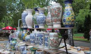 Cucuteni 5000, cel mai cunoscut târg de ceramică tradițională din țară, se deschide mâine, la Iași