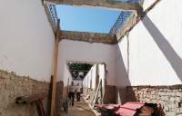 Școala Comarna nu are acoperiș, un fel de a vorbi despre proiecte fără acoperire. Se lucrează, dar în toată comuna nu s-a decontat încă nimic!