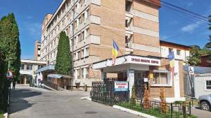 Pacient decedat, după ce s-a aruncat de la etajul 4 al spitalului din Câmpina