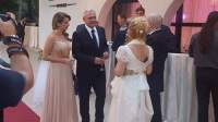 Liviu Dragnea și iubita lui, cu 30 de ani mai tânără, invitați la o nuntă cu ștaif. Legătura dintre liderul PSD și mire