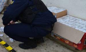 Percheziții la contrabandiști de țigări și alcool din Miroslava