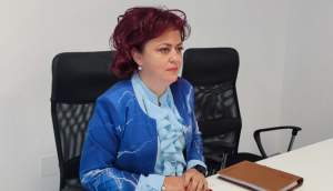 Medicul Monica Adăscăliţei, managerul Spitalului Judeţean de Urgenţă Botoşani, reţinută de procurorii DNA