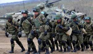 Rusia mobilizează 100.000 de soldați pentru un exercițiu militar surpriză