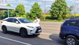 Lexus furat din Italia, depistat la controlul de frontieră de la Albița