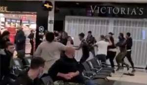 Bătaie între români pe aeroportul din Luton: 17 scandalagii, reținuți de autoritățile britanice. MAE: A fost o dispută în familie