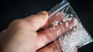 Guvernul a aprobat o nouă măsură pentru combaterea traficului cu stupefiante. Ciolacu: „Sunt așa-numitele droguri sintetice”