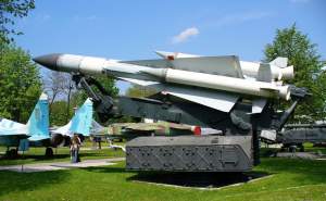 O rachetă rusească S-200 furată a explodat în timp ce era tăiată într-un centru de reciclare a fierului vechi