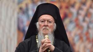 Patriarhul Constantinopolului, apel la vaccinare: „Să nu ne lăsăm induși în eroare de voci iresponsabile”