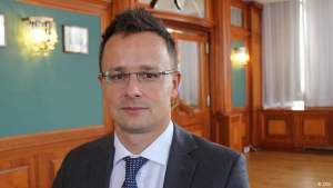 Tupeu maxim! Ministrul de externe al Ungariei a cerut ca judecătorii din România să nu mai dea sentinţe împotriva primarilor maghiari, afirmă MAE