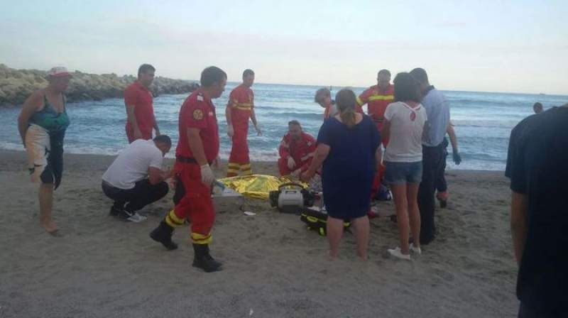 Tragedie pe litoral: un polițist din Craiova a murit înecat. Astăzi urma să-și ceară logodnica în căsătorie