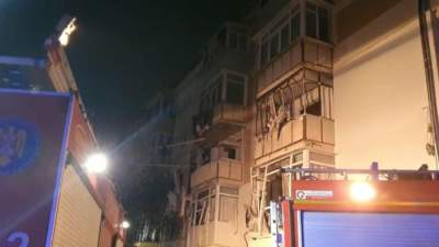 Explozie într-un bloc din Suceava. Patru persoane au fost rănite și aproximativ 14 apartamente afectate