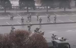 Poliția din Kazahstan anunță „eliminarea” a zeci de protestatari: la Almatî se aud focuri de armă (VIDEO)