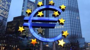 Comisia Europeana: România nu îndeplinește condițiile pentru adoptarea monedei euro