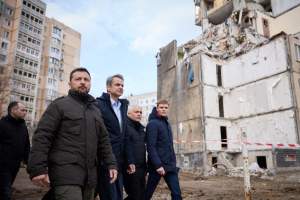 Zelenski și premierul Greciei, prinși în mijlocul unui atac rusesc în Odesa