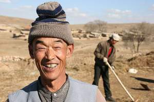 Cel mai lung nume din Mongolia are 45 de litere. Este aproape imposibil de pronunțat