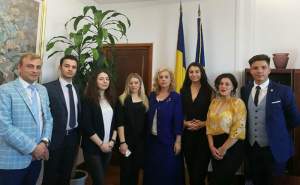 Cea de-a II-a ediție a programului Școala Politică Iași XXI s-a încheiat cu  o vizită de studiu la Parlamentul României
