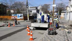 Primăria deschide un nou șantier: lucrări de asfaltare pe str. Petru Movilă