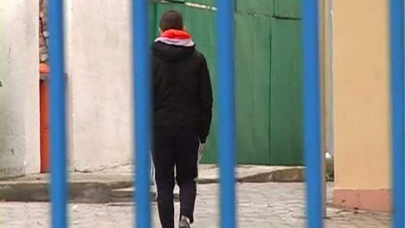 Trei centre de plasament din Iași, pepiniere pentru proxeneți, vor fi închise
