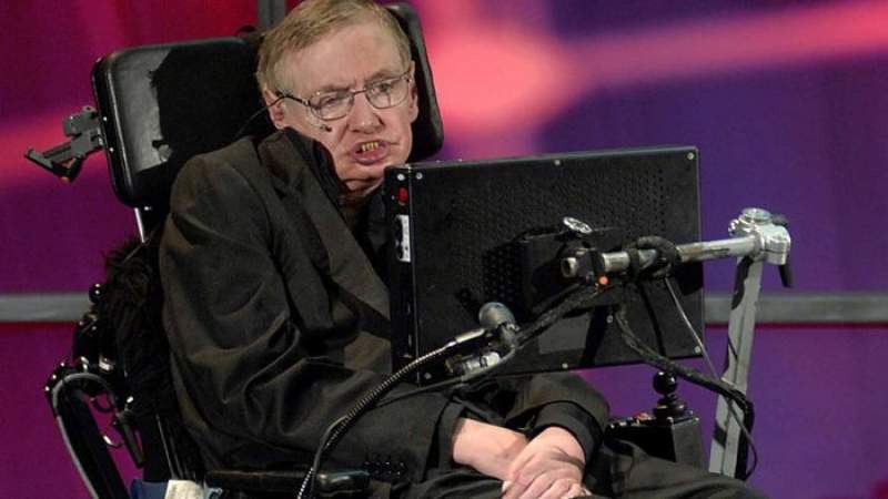 Stephen Hawking, internat de urgență într-un spital din Roma