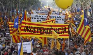Catalonia, confuzie totală. Madridul amenință cu suspendarea autonomiei, premierul regional cere negocieri