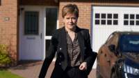 Fosta şefă a guvernului scoţian Nicola Sturgeon, arestată în cadrul unei anchete cu privire la finanţele partidului ei