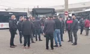 Șoferii CTP Iași au reluat protestele: doar 12 autobuze sunt pe traseu, conduse de șoferi aduși din afara societății