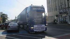 Moldova vrea autostradă! Coloana de mașini și motociclete ajunge astăzi la Târgu Mureș (VIDEO)