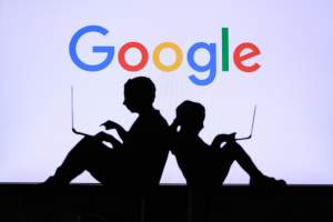 Google acordă aproape 1.300 de burse în România pentru obținerea de certificate în domeniul IT
