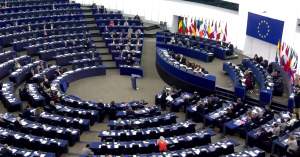 Parlamentul European a ratificat acordul de retragere a Marii Britanii din UE