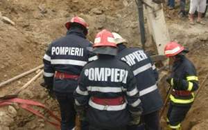 Tânăr mort într-o balastieră din Botoșani după ce a fost surprins de un mal de pământ