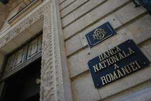 PSD cere BNR „să-și facă datoria și să apere moneda națională”.