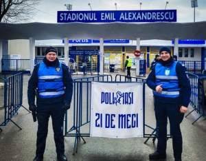 Măsuri de ordine publică la meciul de fotbal dintre Politehnica Iași și Dinamo București. Control corporal la intrarea pe stadion