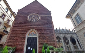 Un român beat a intrat într-o biserică din Italia și a distrus mai multe obiecte de cult