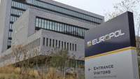 Europol: 37 de suspecți arestați după dezmembrarea unui puternic cartel în Balcanii de Vest (VIDEO)