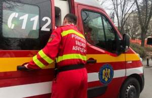 Un muncitor în construcții a căzut de la 7 metri înălțime într-o parcare din Timișoara, în timp ce fuma