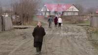 La grămadă. 133 de persoane dintr-o comună din Vaslui, vizate de o anchetă penală privind indemnizații false de handicap