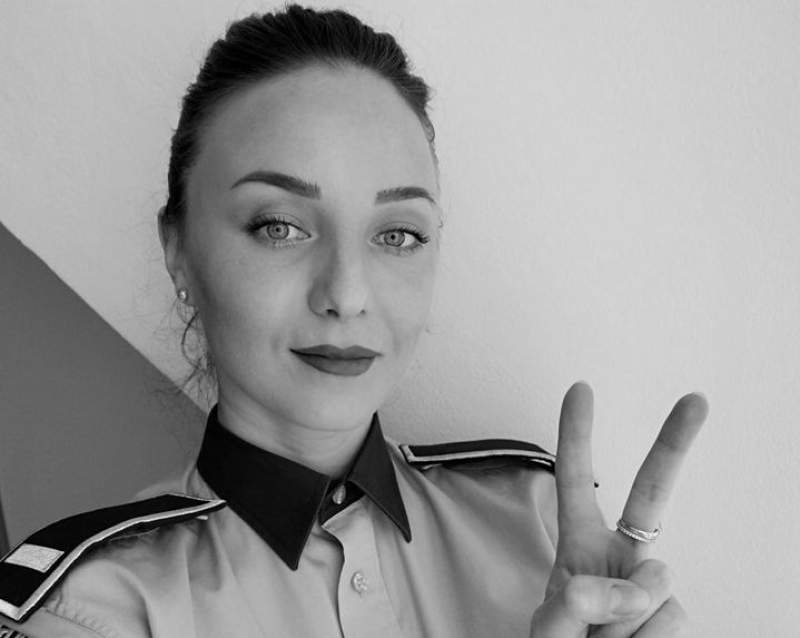 Polițista din Pașcani care a criticat MAI, cercetată disciplinar: Sistemul din care fac parte, îți pune pumnul în gură