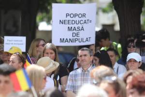 Tribunalul București respinge cererea unei mame privind declararea ilegală a grevei din Educație