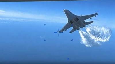 Momentul în care avionul rusesc se apropie periculos de drona americană. Imagini desecretizate (VIDEO)