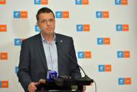 USR, după demisia lui Vasile Dîncu: „Trebuia demis de două săptămâni. Dar Ciucă tremură în fața PSD”