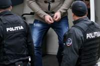 Percheziții într-un dosar de camătă și șantaj, în Miroslava și Iași: un bărbat a fost reținut de polițiștii ieșeni