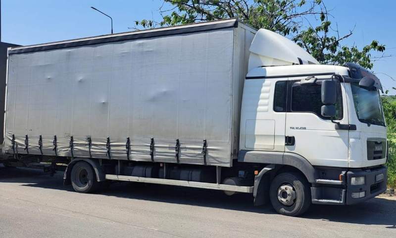 Camion furat din Bulgaria, descoperit după trei zile de căutări în vama Albița