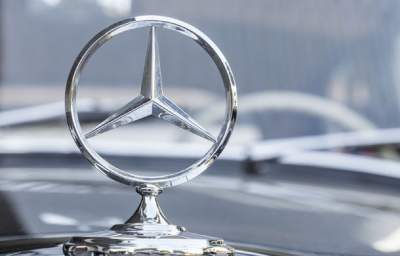 Scandalul Dieselgate lovește și compania Daimler! Mercedes cheamă în service trei milioane de mașini