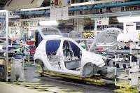 Renault a oprit producția în fabricile sale din întreaga lume, mai puțin în cele din China și Coreea