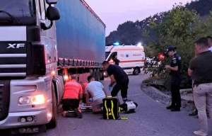 Biciclist din Bistrița accidentat mortal de șoferul unui TIR cu permisul suspendat