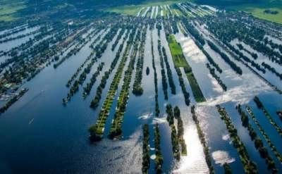 Ai bani? Olanda scoate la vânzare cele 44 insule faimoase din lacurile Vinkeveen (VIDEO)