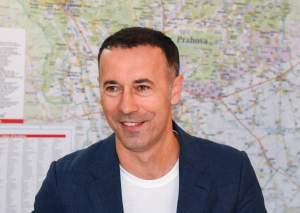 Iulian Dumitrescu plătea 6.000 de euro chirie dintr-un salariu de 3.000 de euro. Averea oficială a președintelui CJ Prahova