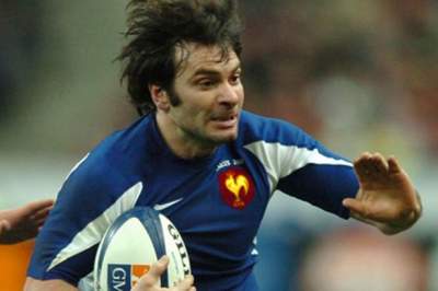 Fost jucător în naționala de rugby a Franței, găsit mort într-un parc de lângă Paris: avea 48 de ani